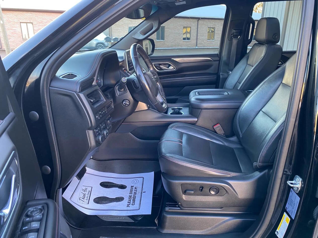 Used 2021 Chevrolet Suburban RST w/ Luxury Package image 14