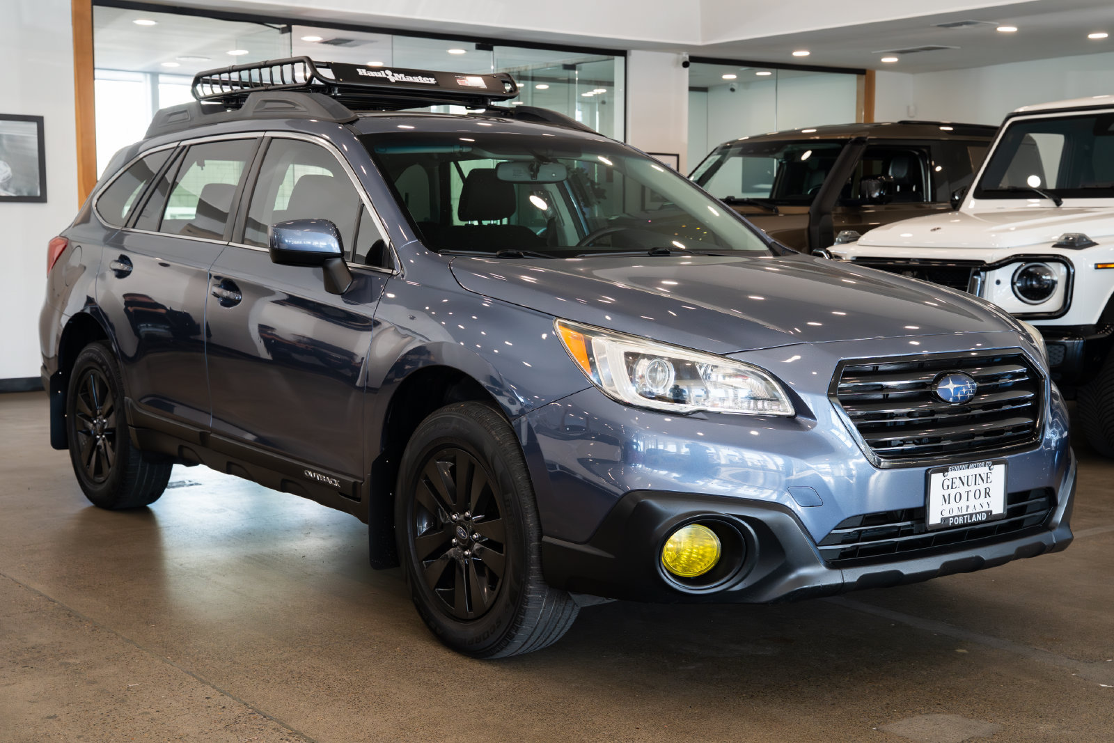 Used 2015 Subaru Outback 2.5i Premium AWD/4WD image 3