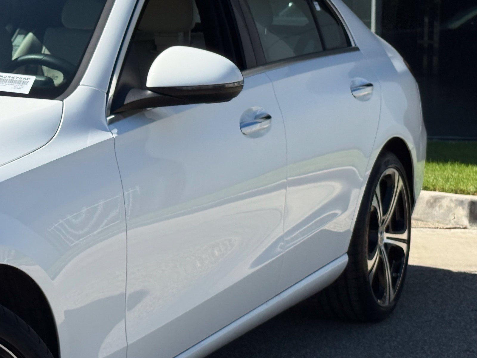Used 2024 Mercedes-Benz C 300 Sedan image 4