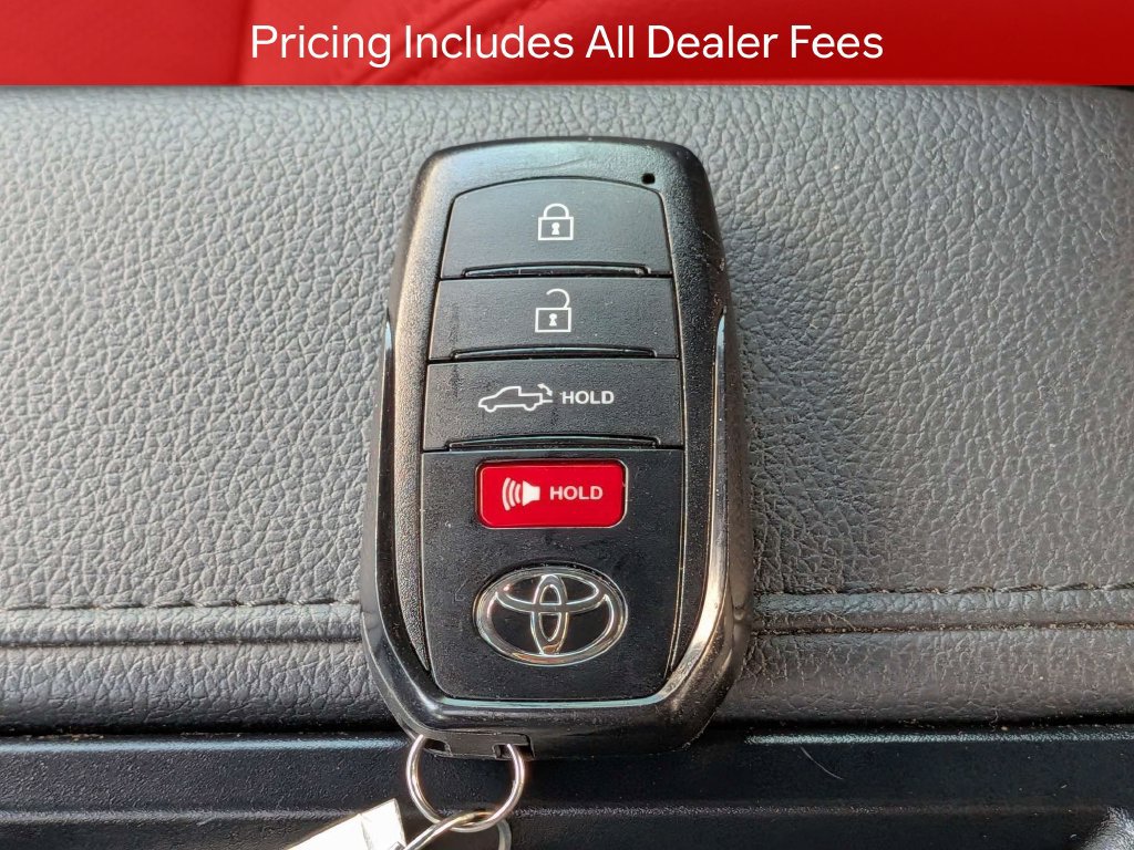 Certified 2025 Toyota Tundra Limited AWD/4WD image 31
