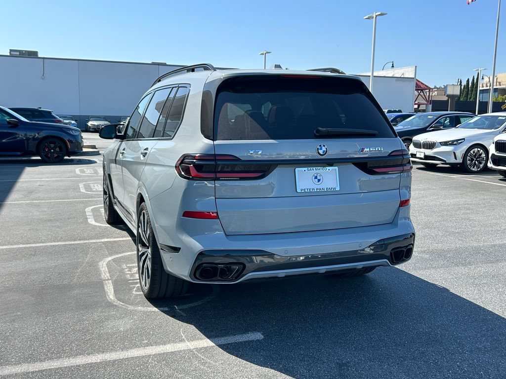 New 2027 BMW X7 M60i AWD/4WD image 3