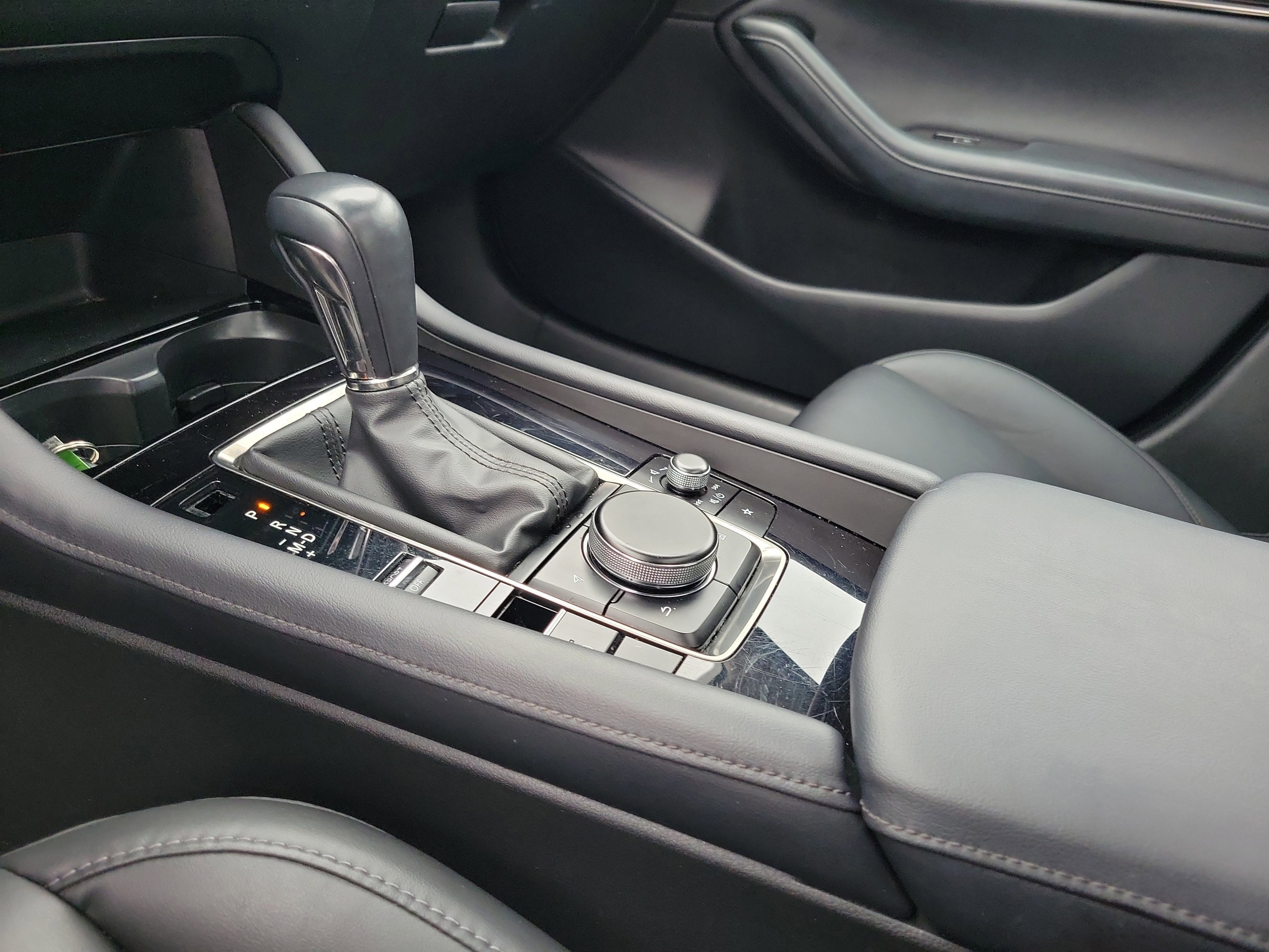 Used 2025 MAZDA MAZDA3 s image 29