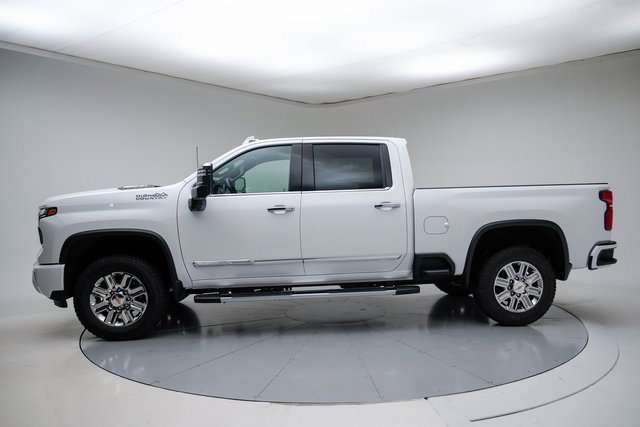 New 2026 Chevrolet Silverado 2500 High Country image 3