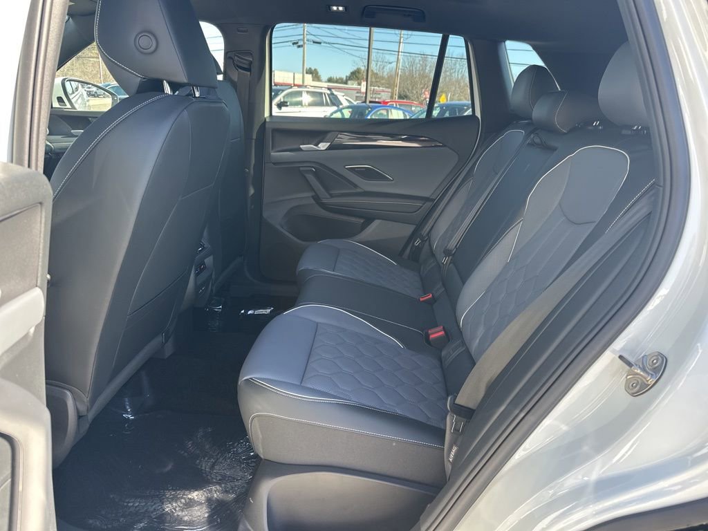 New 2026 Volkswagen Tiguan SEL R-Line image 25