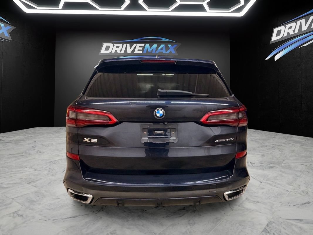 Used 2019 BMW X5 xDrive40i w/ M Sport Package AWD/4WD image 6