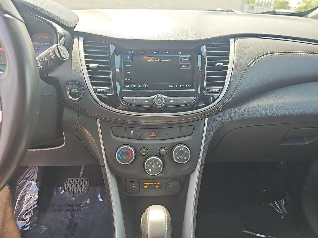 Certified 2019 Chevrolet Trax LT w/ LT Convenience Package FWD image 23