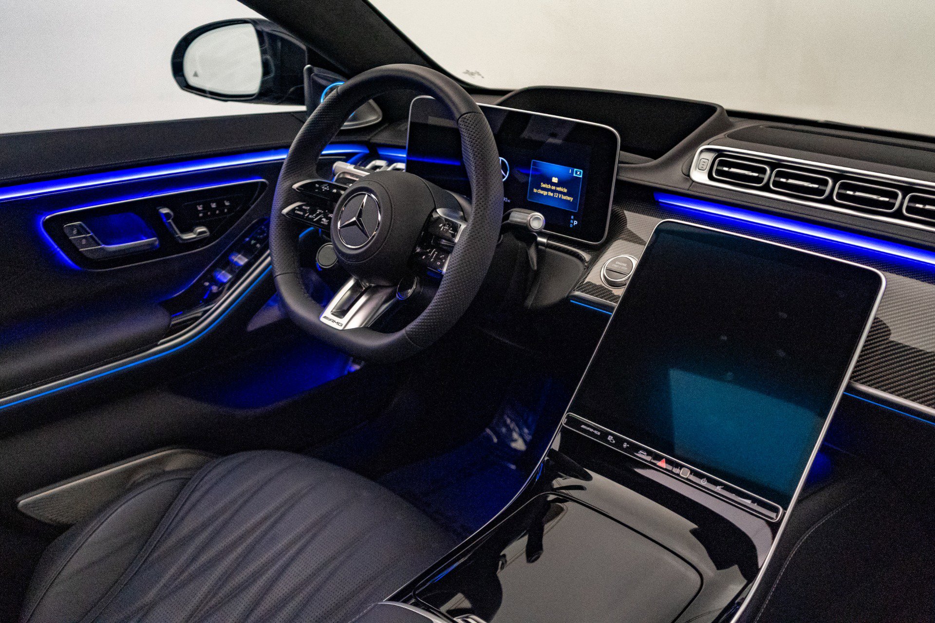 Used 2025 Mercedes-Benz S 63 AMG S image 29