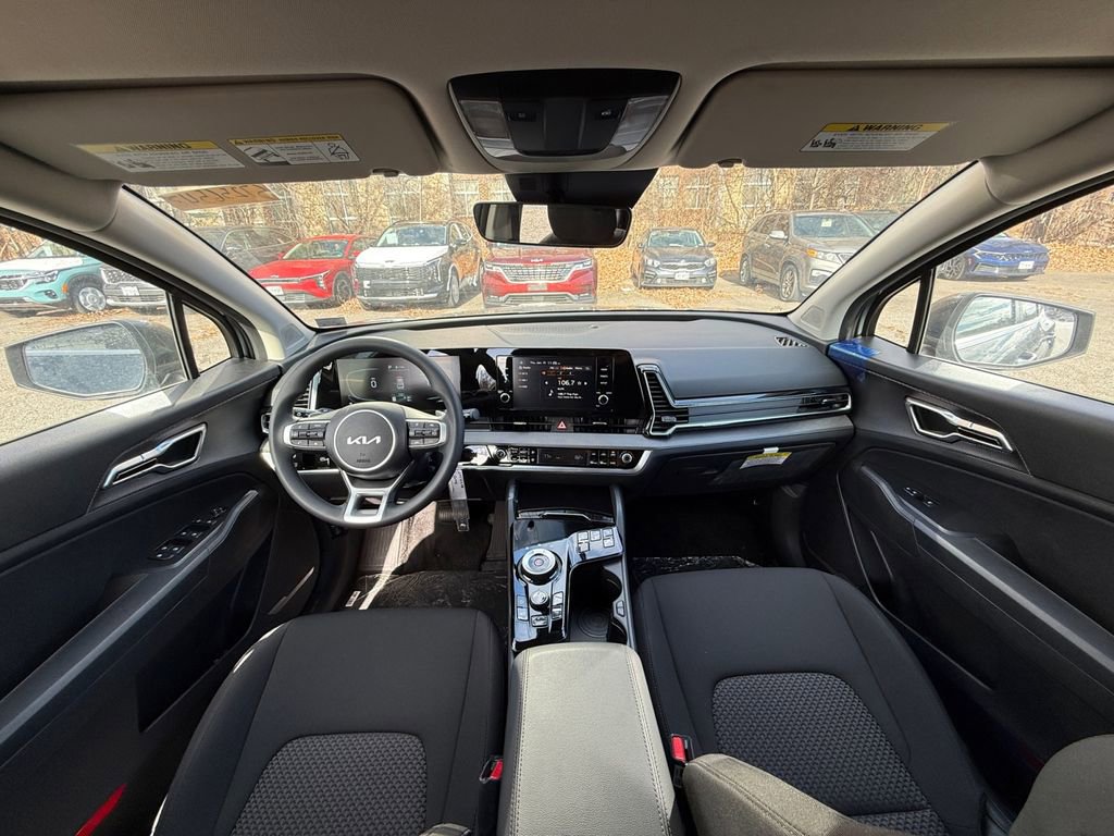 New 2025 Kia Sportage LX image 21