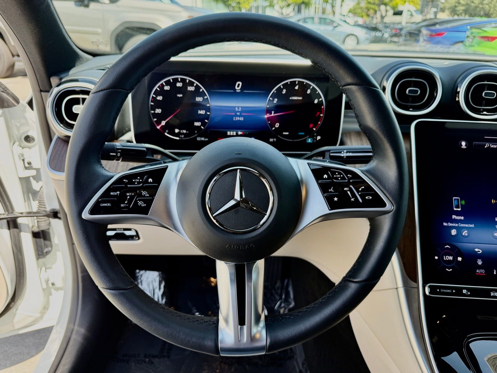 Used 2024 Mercedes-Benz C 300 Sedan image 33