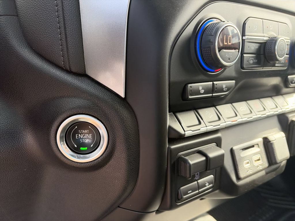 Certified 2019 Chevrolet Silverado 1500 LT w/ All-Star Edition AWD/4WD image 25