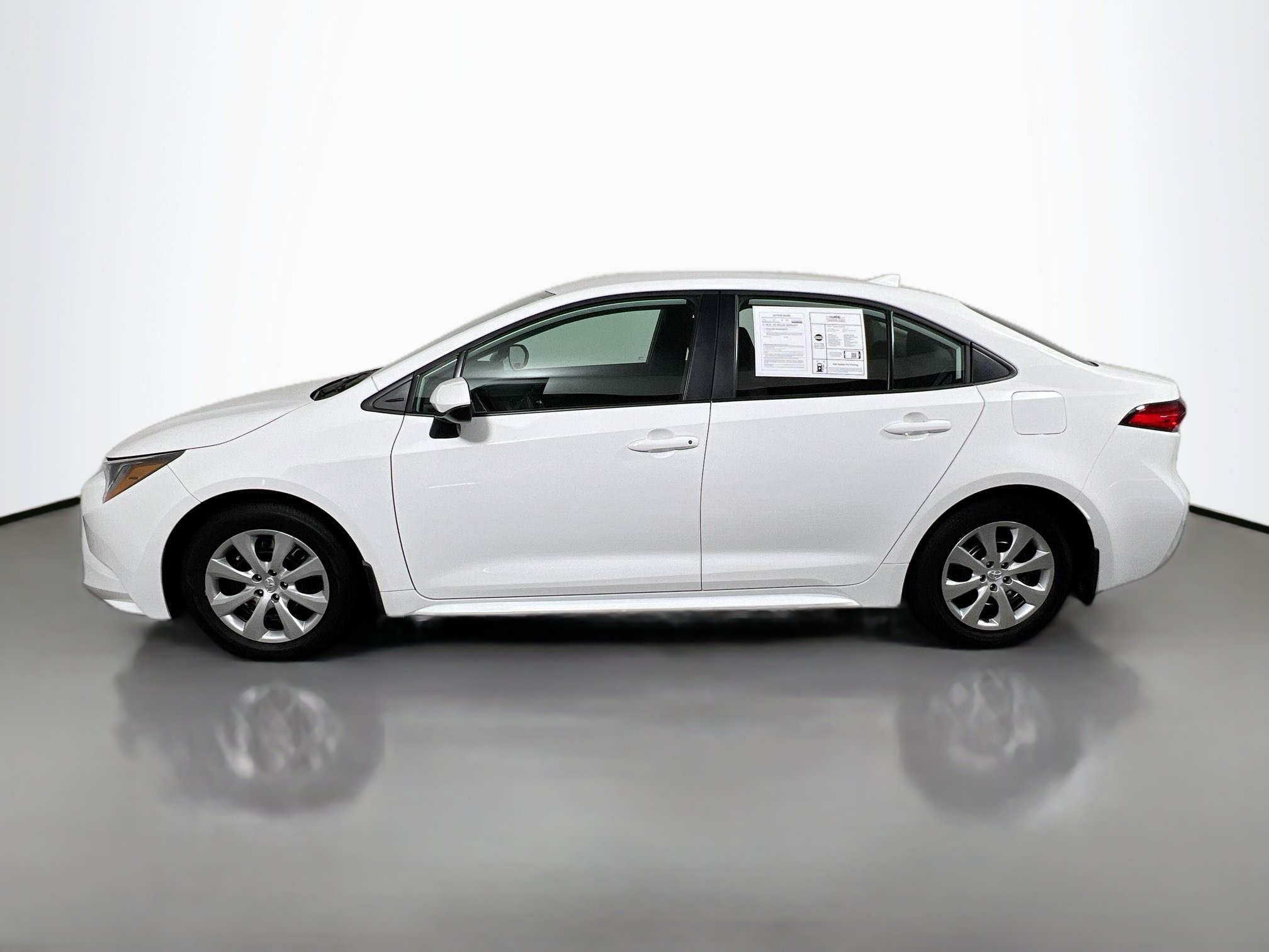 Used 2026 Toyota Corolla LE FWD image 9