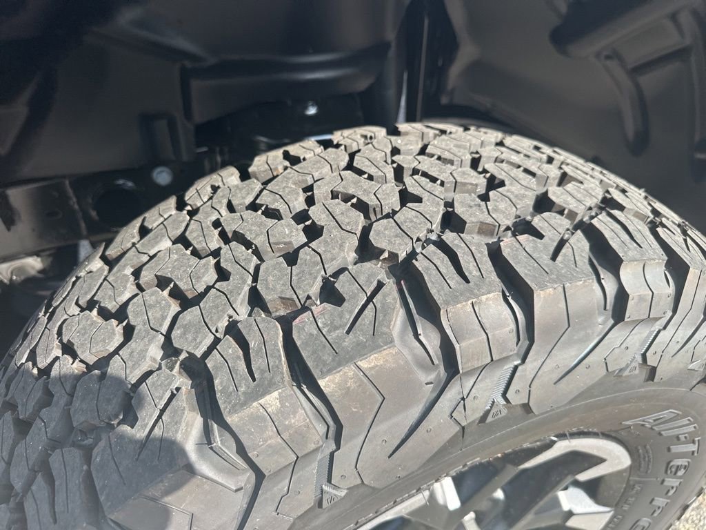 New 2025 Jeep Wrangler Rubicon w/ Steel Bumper Group image 29