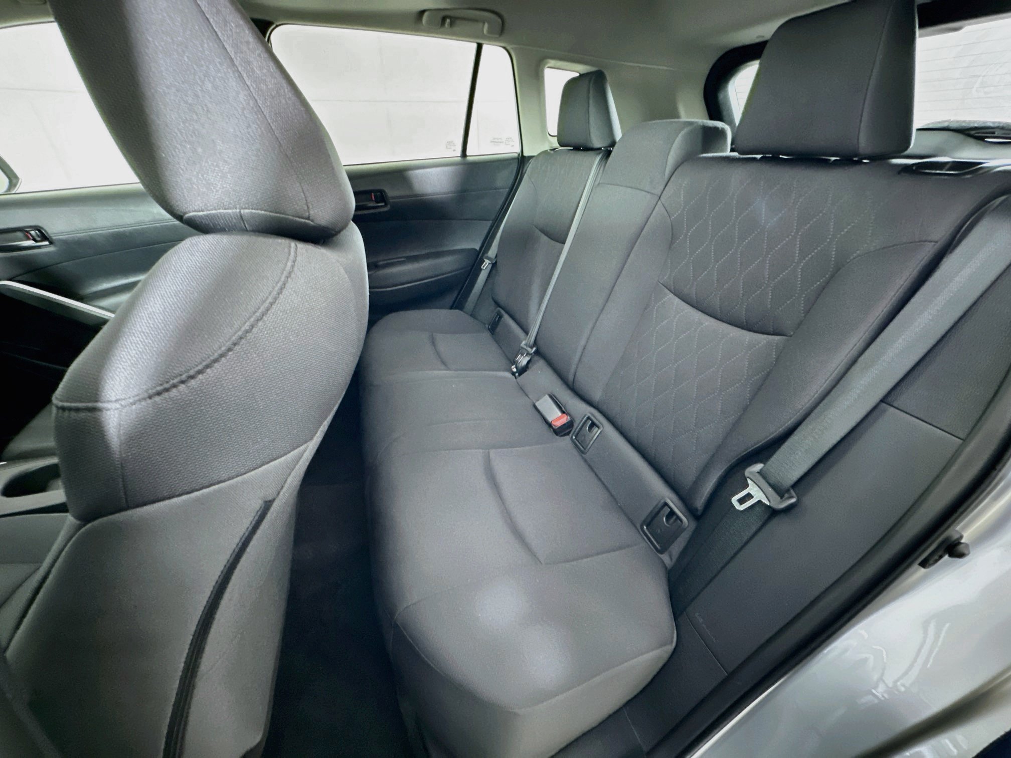 Used 2025 Toyota Corolla Cross LE w/ Moonroof Package FWD image 26