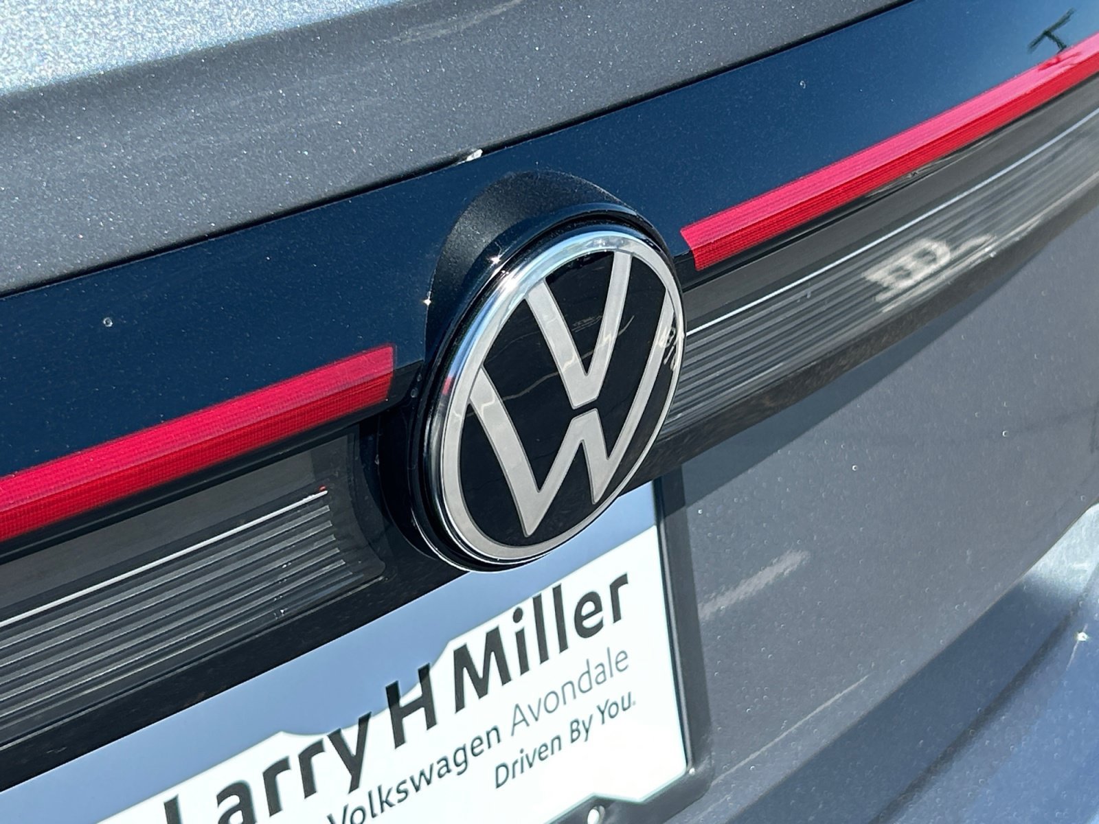 New 2026 Volkswagen Taos S FWD image 23