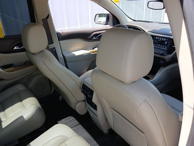 Used 2018 GMC Acadia Denali w/ Technology Package AWD/4WD image 23