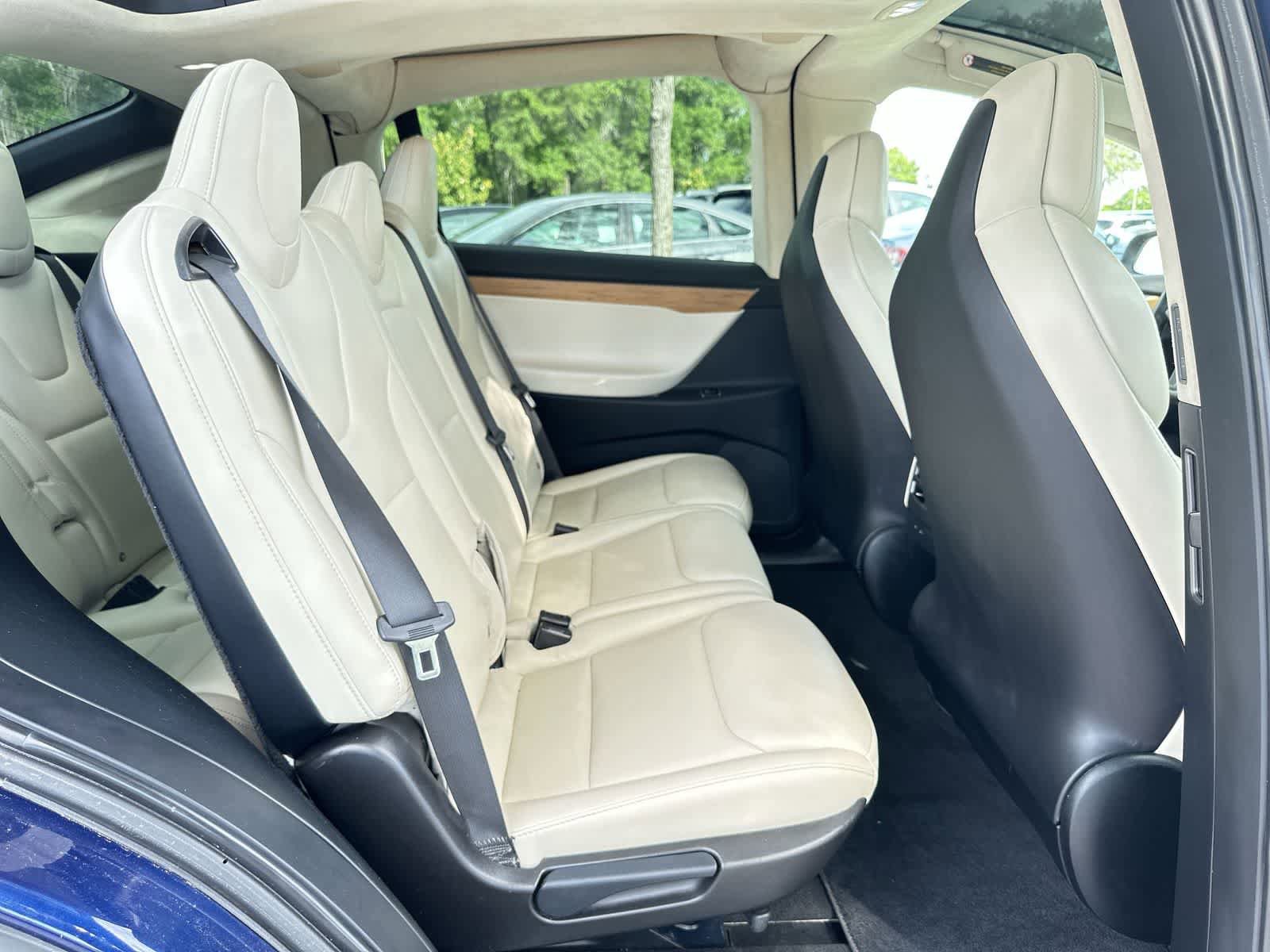 Used 2018 Tesla Model X 100D AWD/4WD image 16