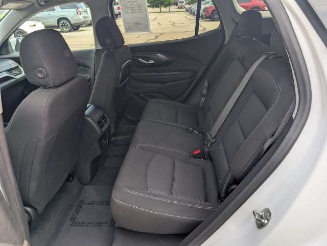 Used 2024 GMC Terrain SLE FWD image 14