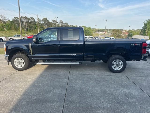 Used 2025 Ford F350 XLT w/ 360-Degree Camera Package AWD/4WD image 4