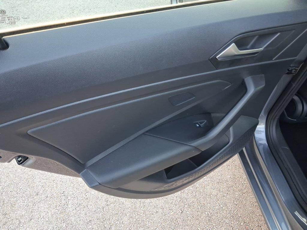 Certified 2021 Volkswagen Jetta R-Line FWD image 11
