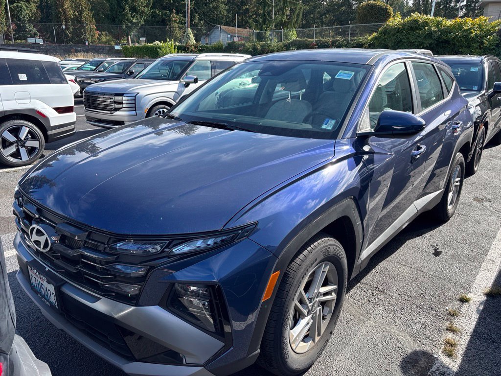 Certified 2025 Hyundai Tucson SE