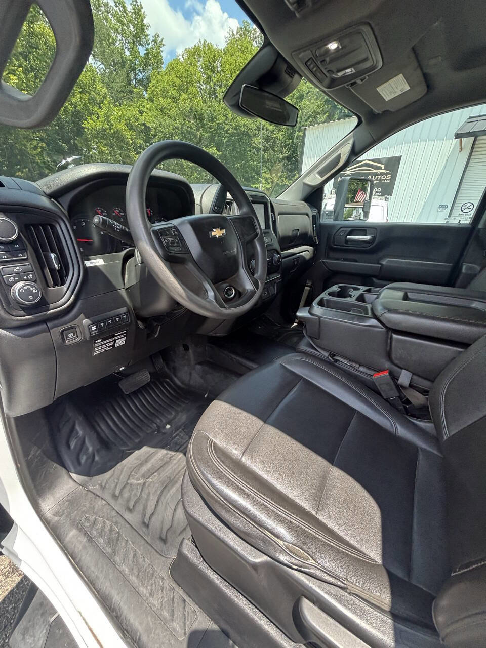 Used 2024 Chevrolet Silverado 3500 W/T w/ Snow Plow Prep Package image 26