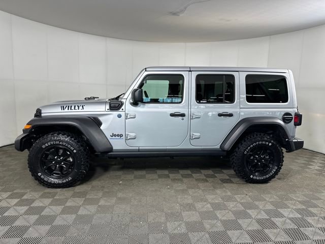 Used 2023 Jeep Wrangler Unlimited w/ Cold Weather Group image 6