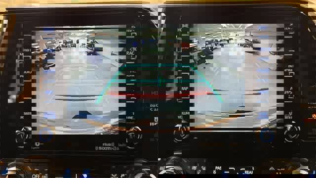 Used 2022 Toyota Highlander XLE image 20