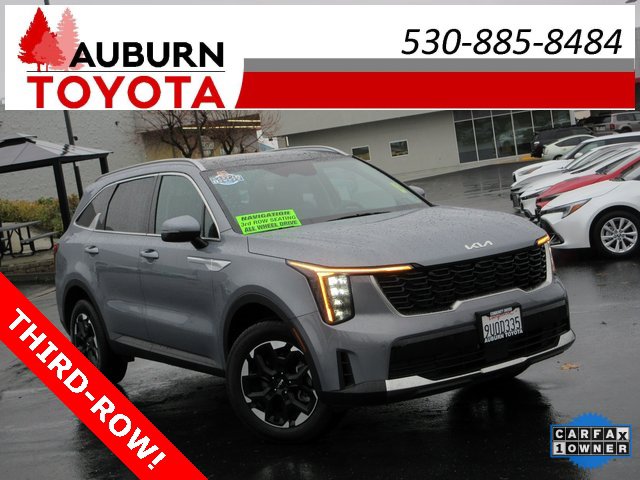 Used 2025 Kia Sorento S w/ Panoramic Sunroof Package image 1
