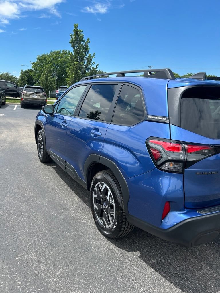 Certified 2026 Subaru Forester Premium AWD/4WD image 5