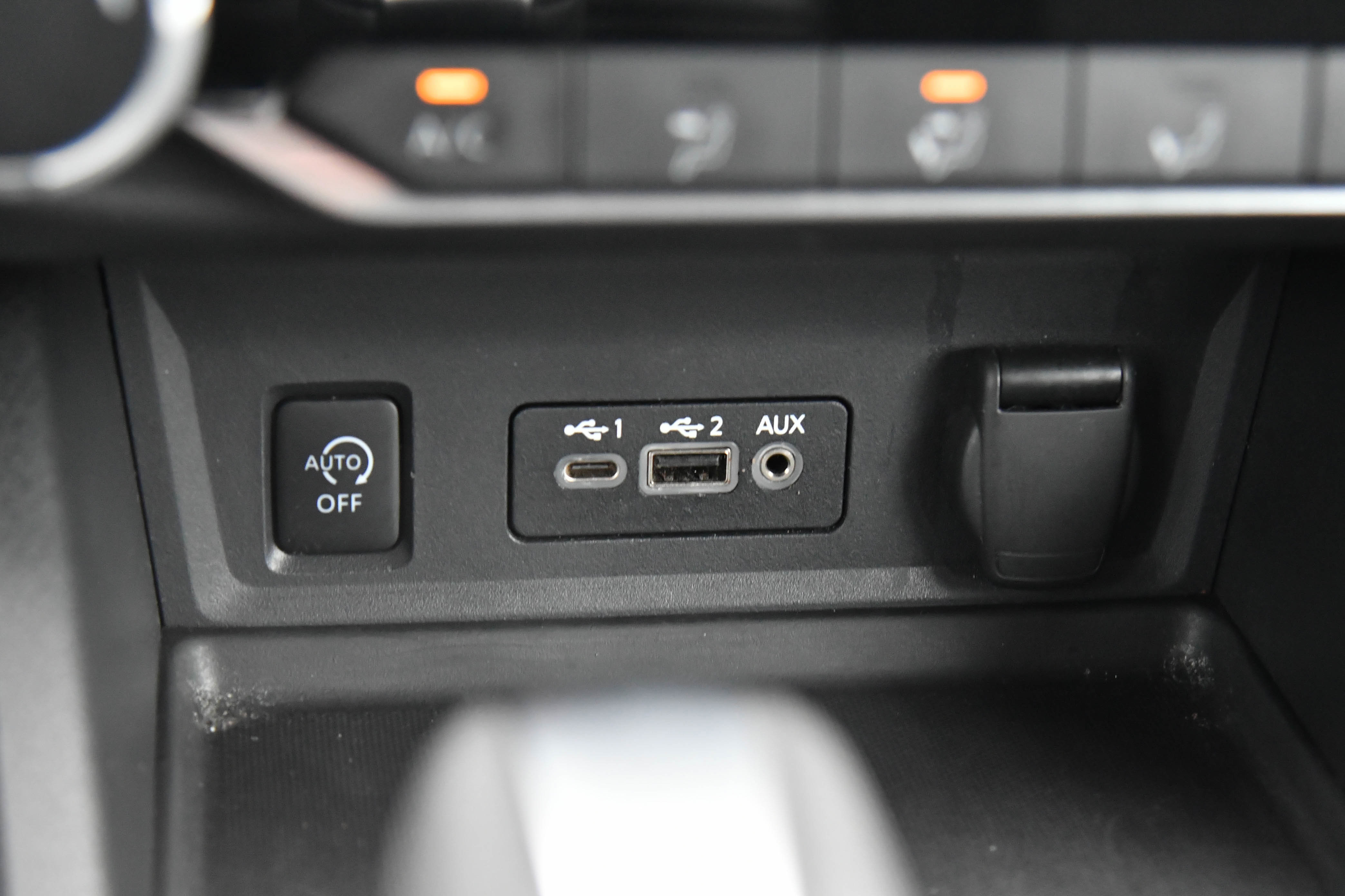 Used 2024 Nissan Sentra SV image 22