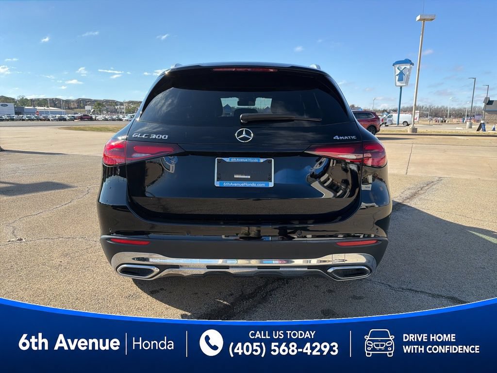 Used 2024 Mercedes-Benz GLC 300 4MATIC image 6