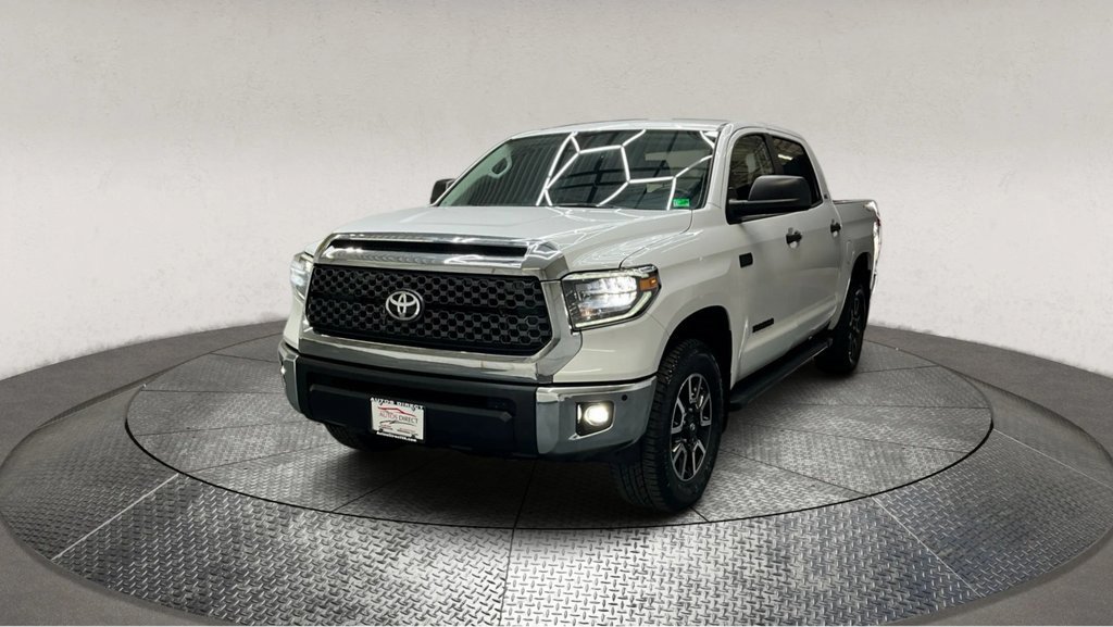 Used 2020 Toyota Tundra SR5 w/ TRD Off-Road Package image 4