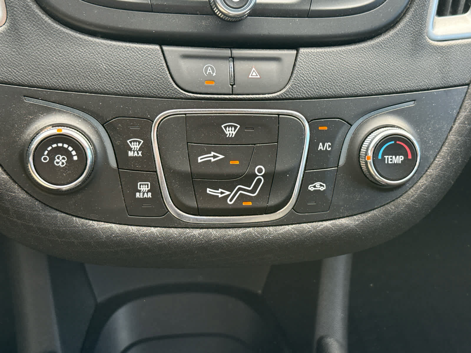 Used 2023 Chevrolet Malibu RS FWD image 18
