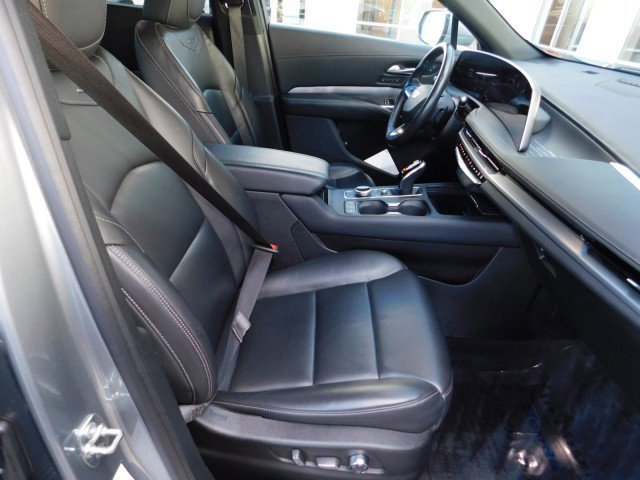 Used 2024 Cadillac XT4 Premium Luxury image 21