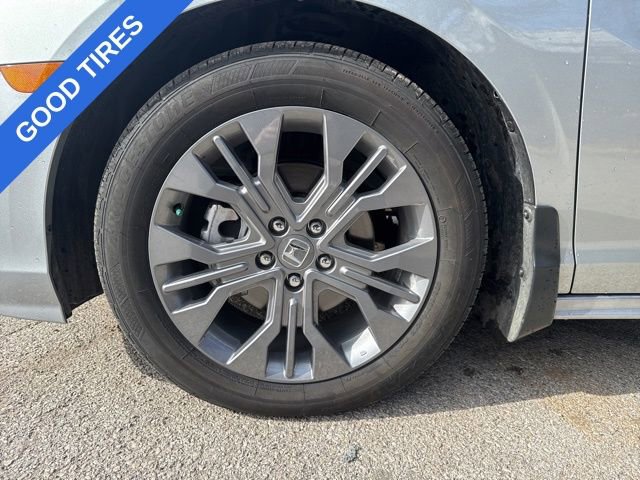 Used 2025 Honda Odyssey Touring image 8