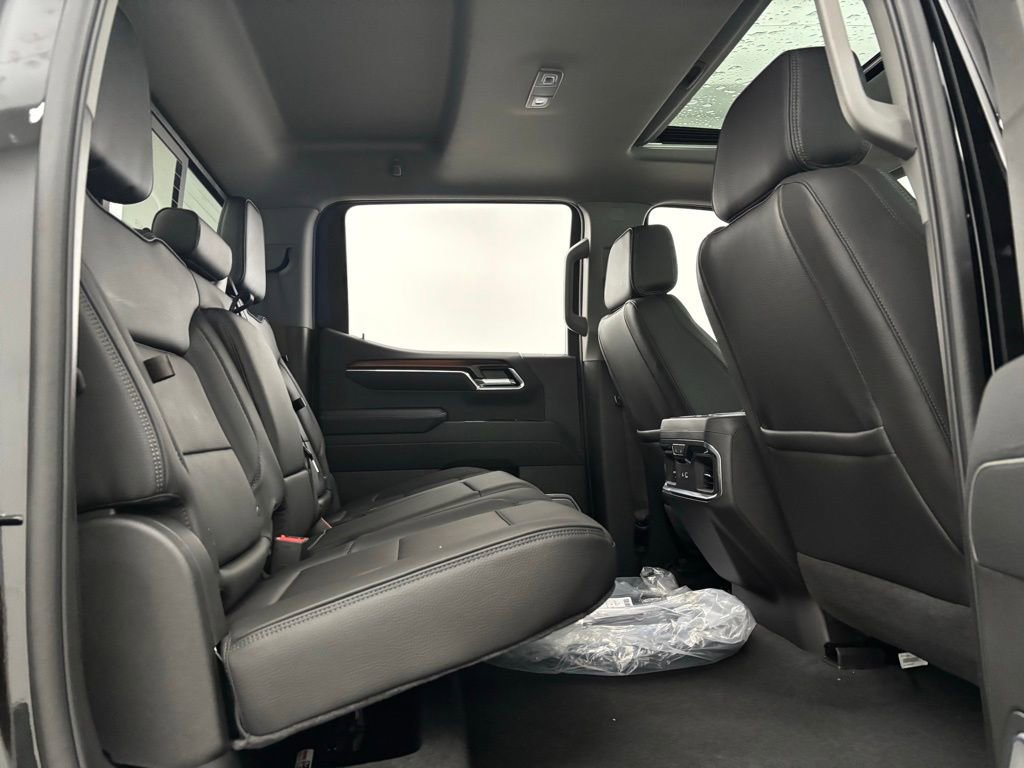 New 2026 GMC Sierra 1500 Denali w/ Denali Reserve Package image 39