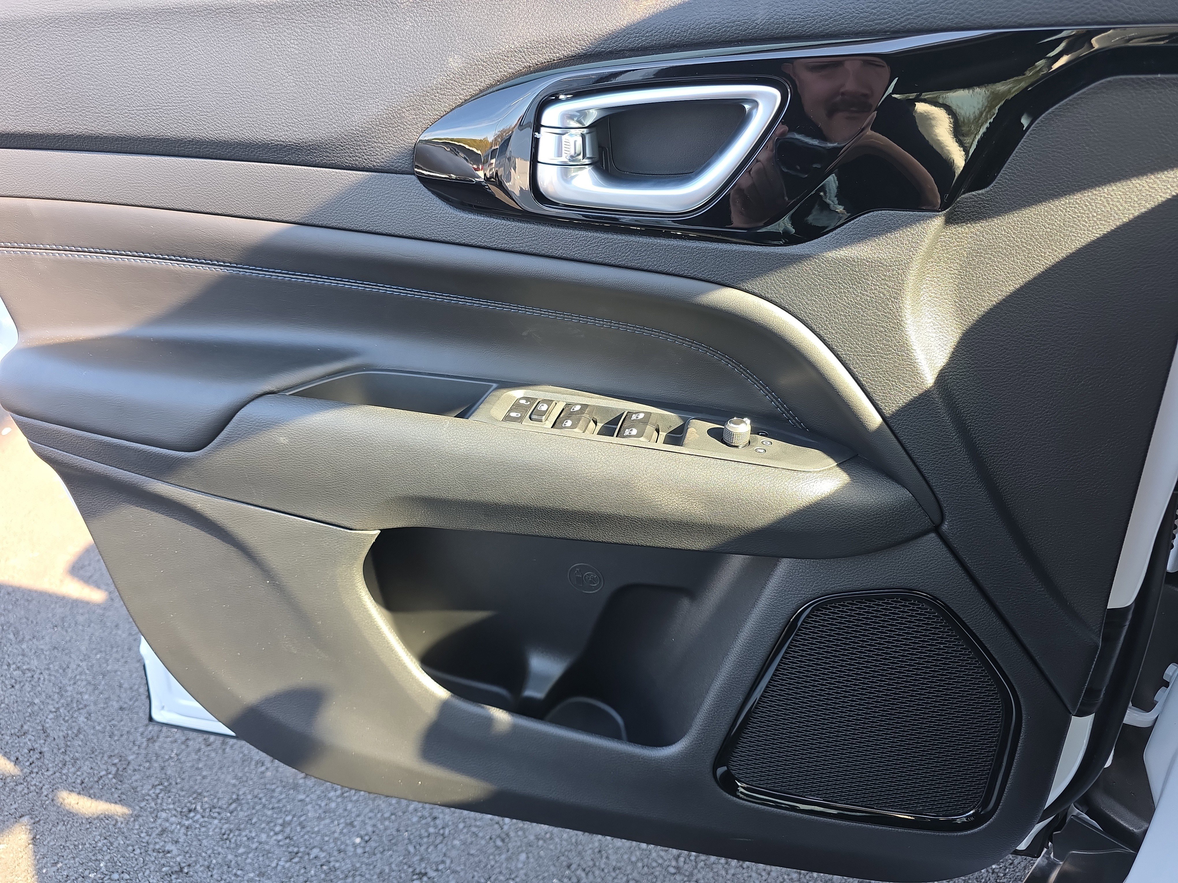 New 2026 Jeep Compass Latitude image 12