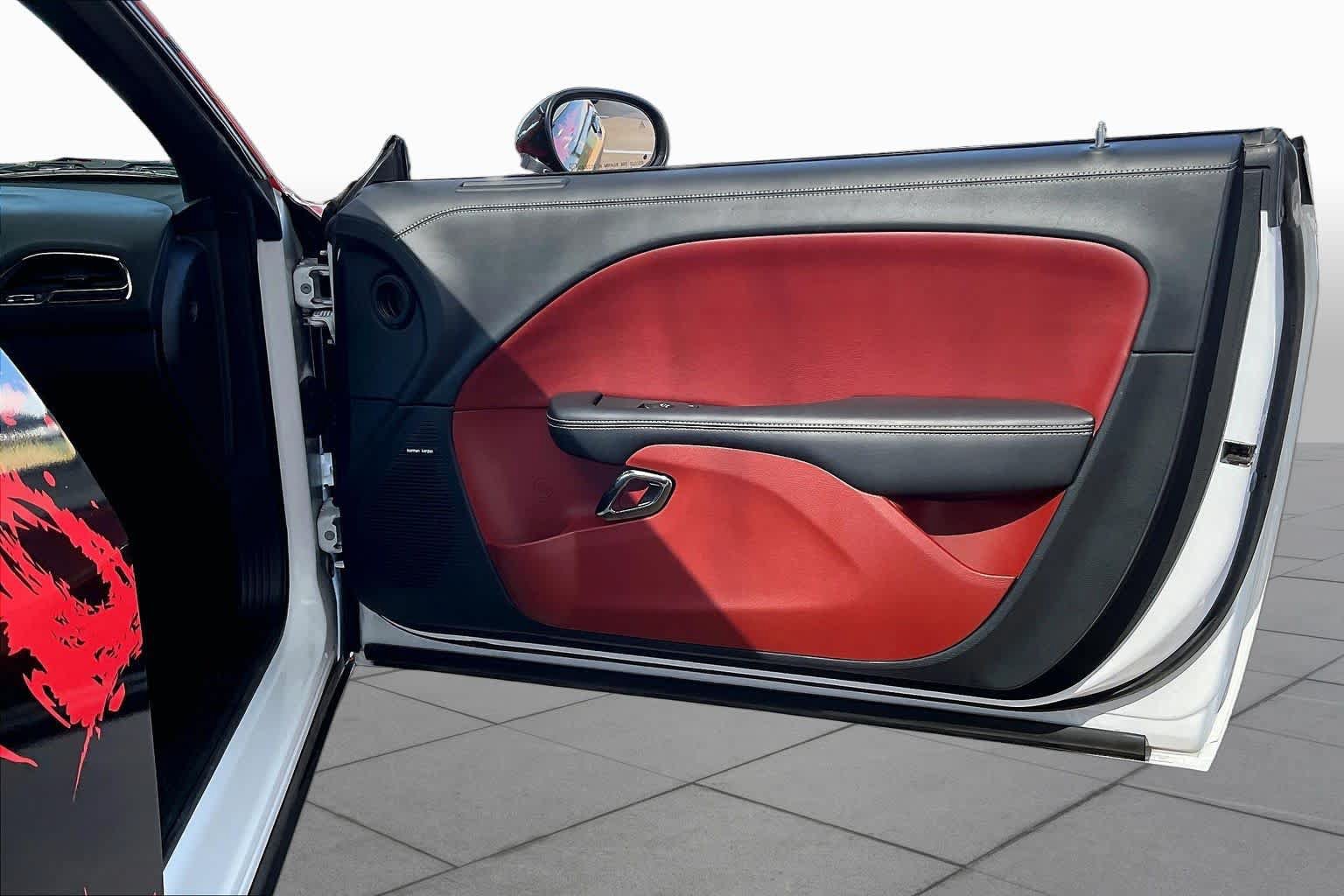Used 2022 Dodge Challenger SRT Hellcat RWD image 19