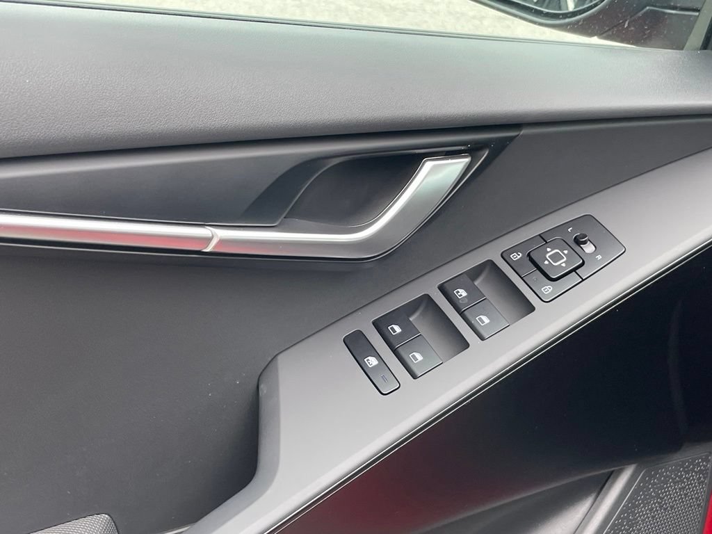 New 2026 Kia Niro LX FWD image 11