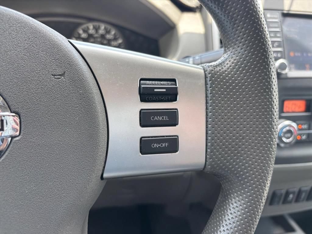 Used 2021 Nissan Frontier SV AWD/4WD image 16
