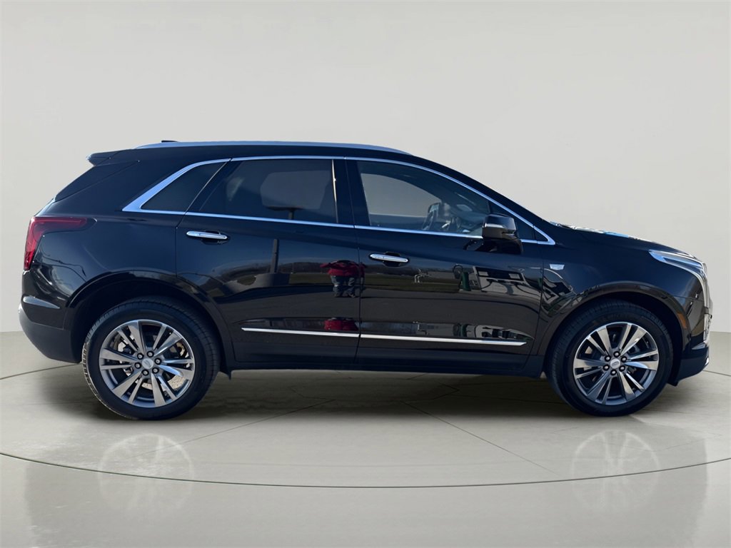Used 2025 Cadillac XT5 Premium Luxury image 8