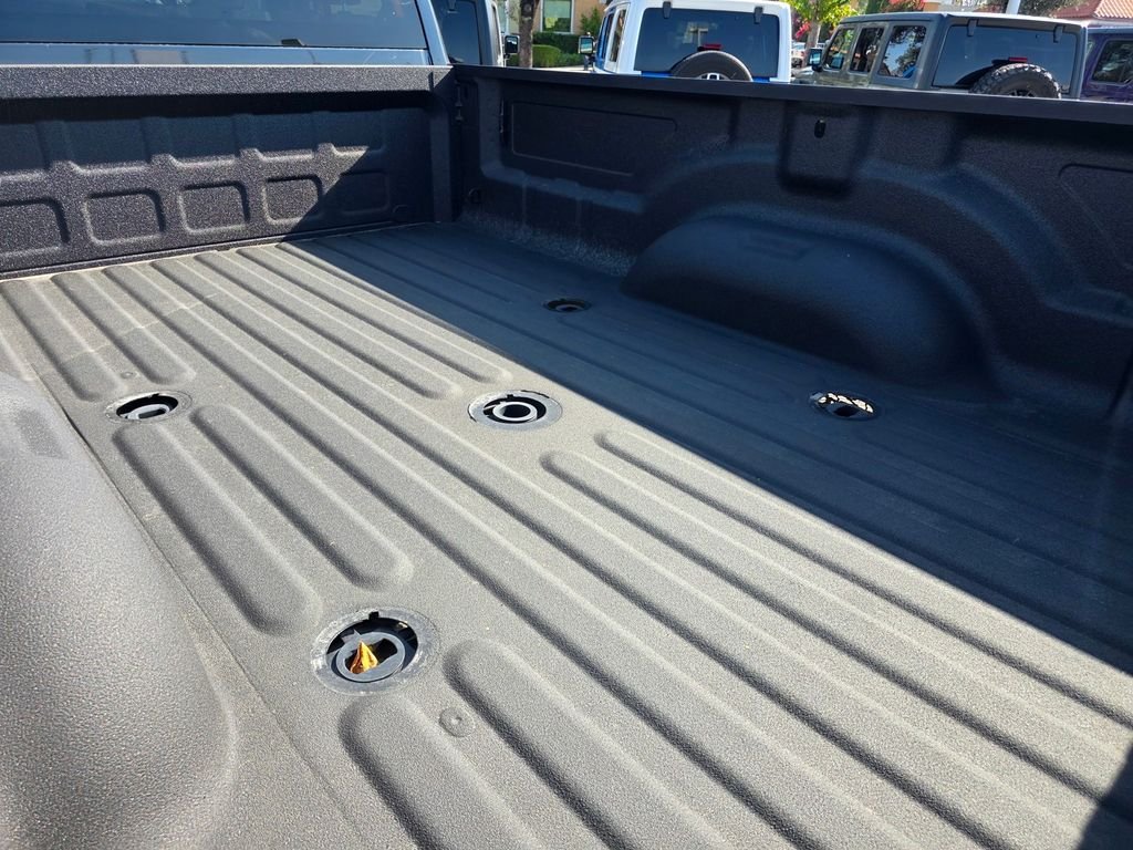 New 2026 RAM 3500 Big Horn AWD/4WD image 11
