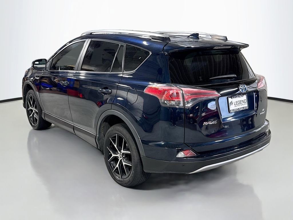 Used 2017 Toyota RAV4 SE image 9