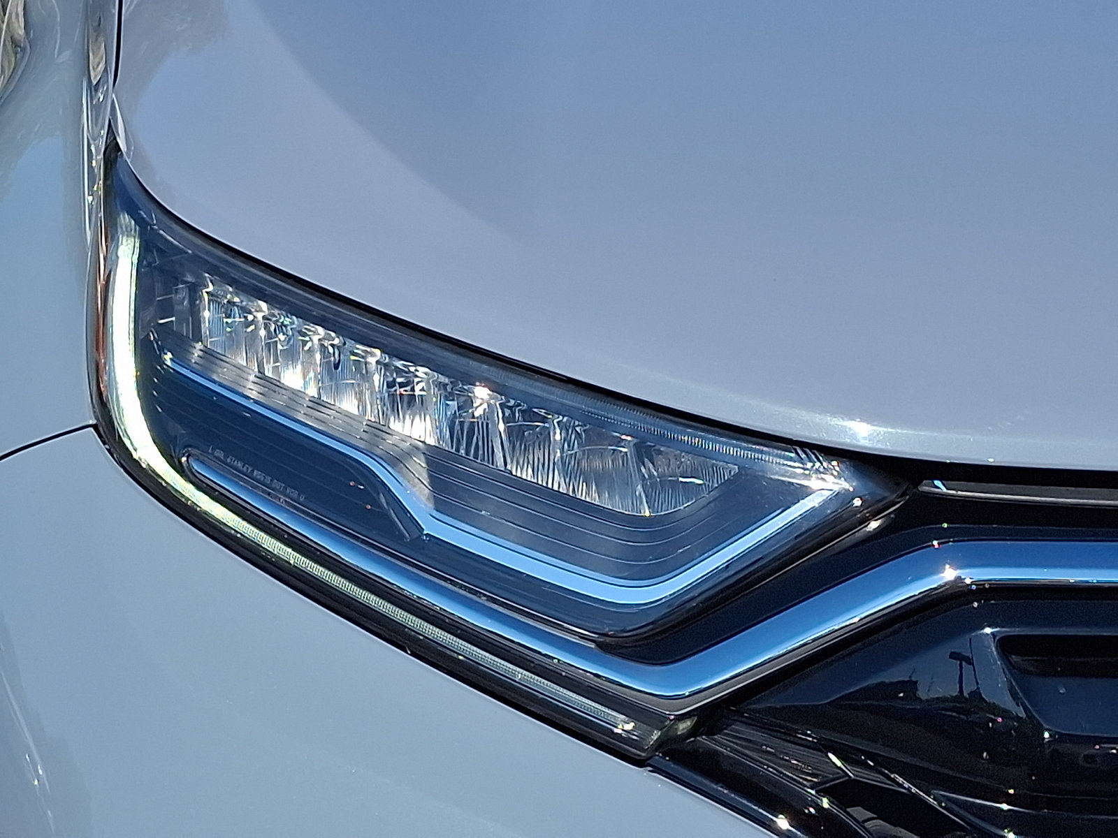 Used 2022 Honda CR-V Touring image 9