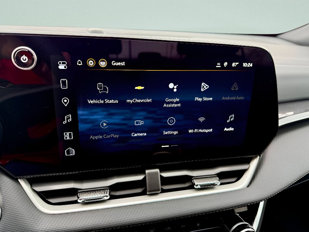 New 2026 Chevrolet Equinox LT w/ Safety and Technology Package FWD image 15