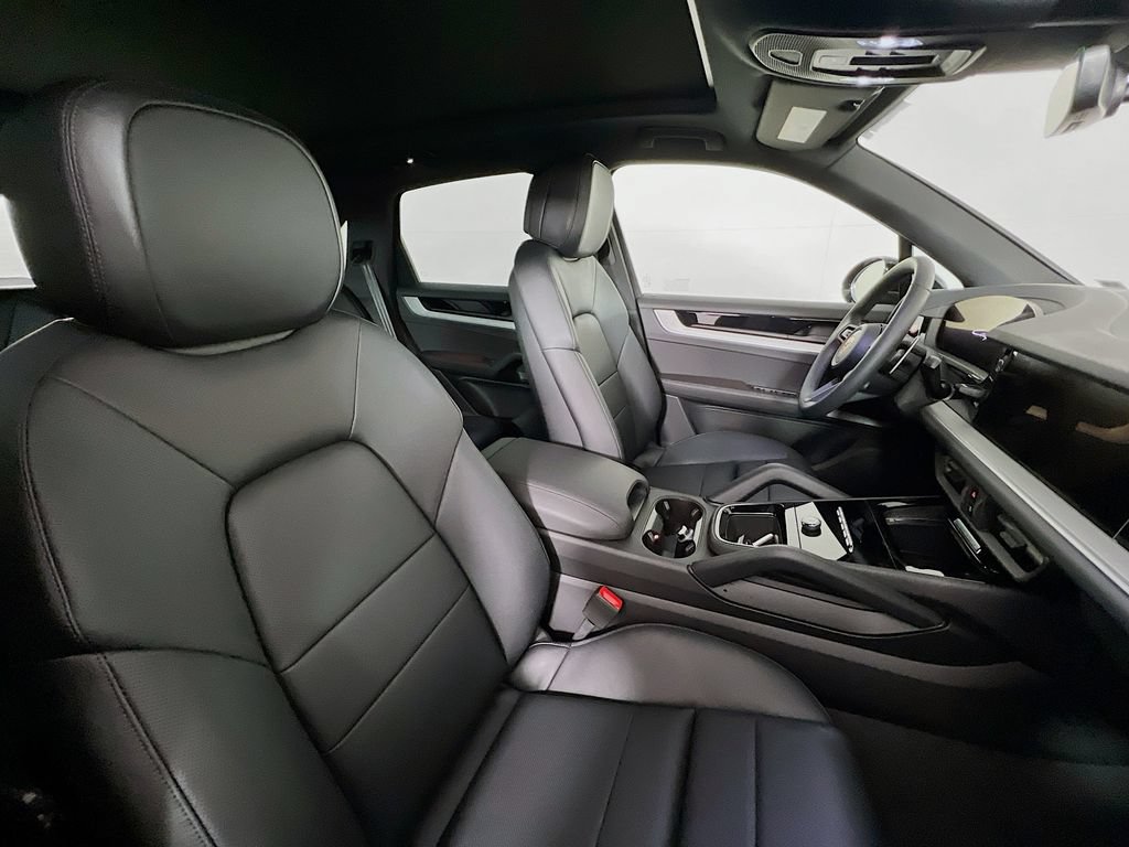 New 2026 Porsche Cayenne E-Hybrid AWD/4WD image 30