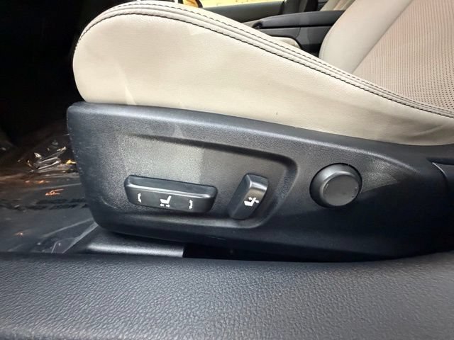 Used 2016 Lexus IS 300 AWD w/ Navigation System Package image 30