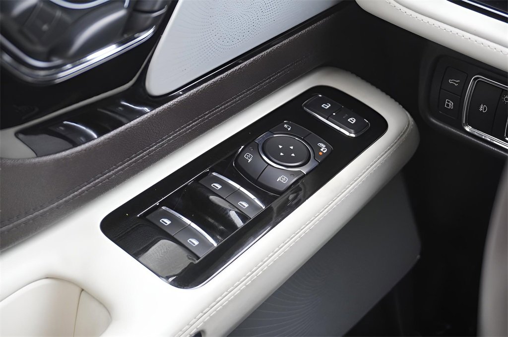 Used 2022 Lincoln Aviator Black Label Grand Touring image 29