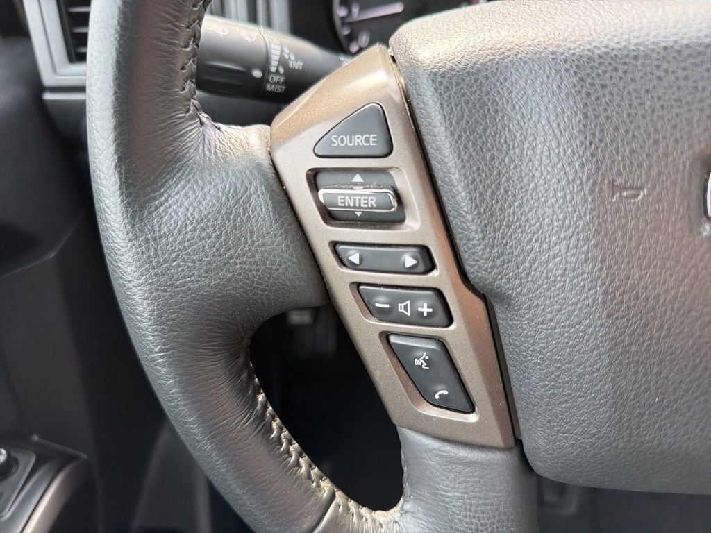 Used 2024 Nissan Titan SV w/ SV Bronze Edition Package RWD image 24