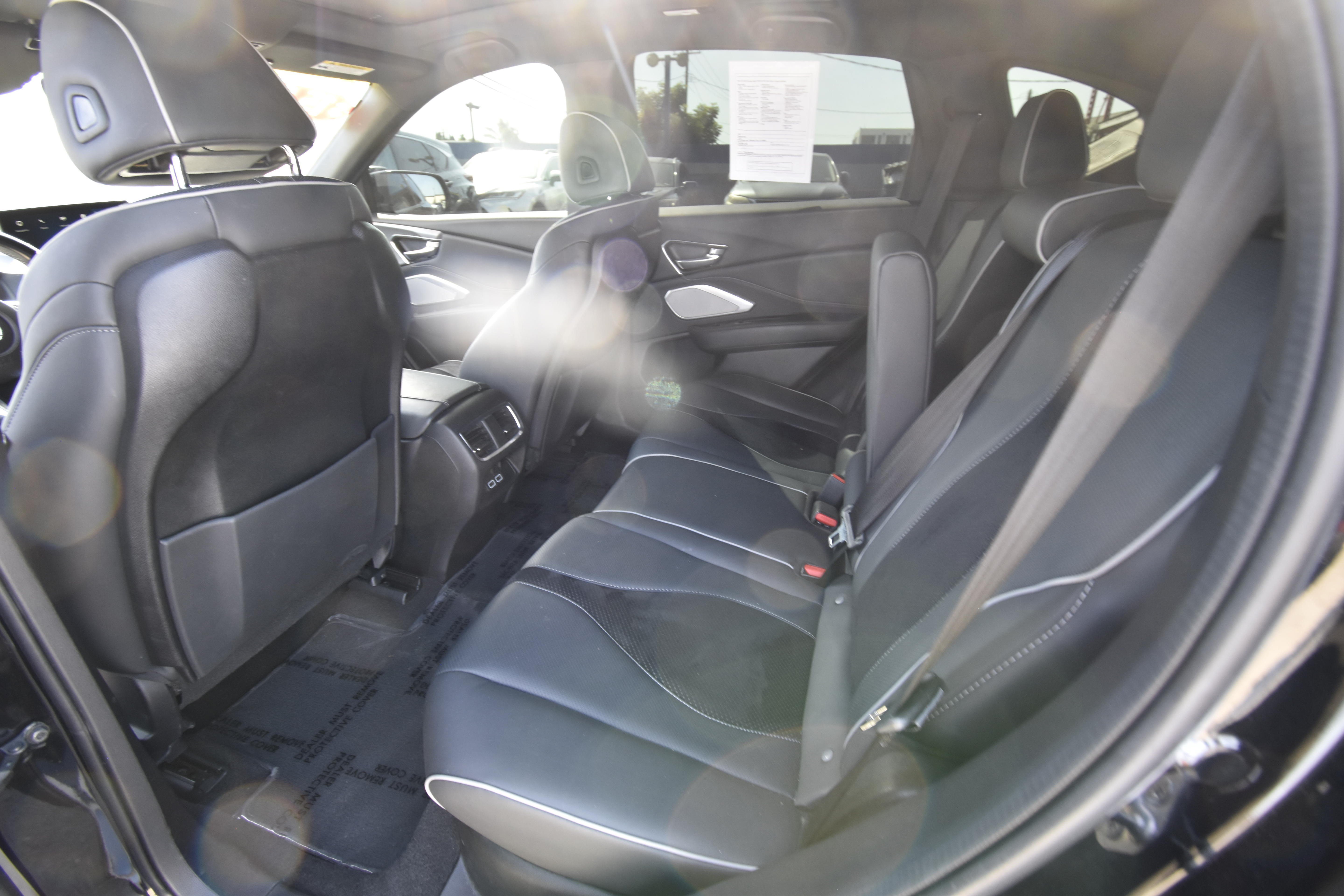 Used 2020 Acura RDX w/ Advance Package FWD image 8